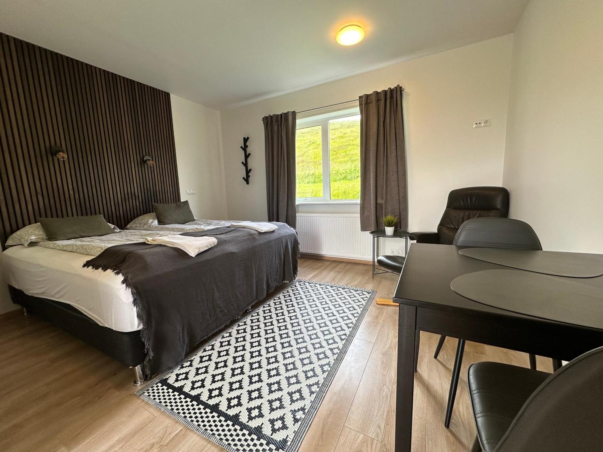 Guesthouse Brunahlith Athaldalur Екстер'єр фото