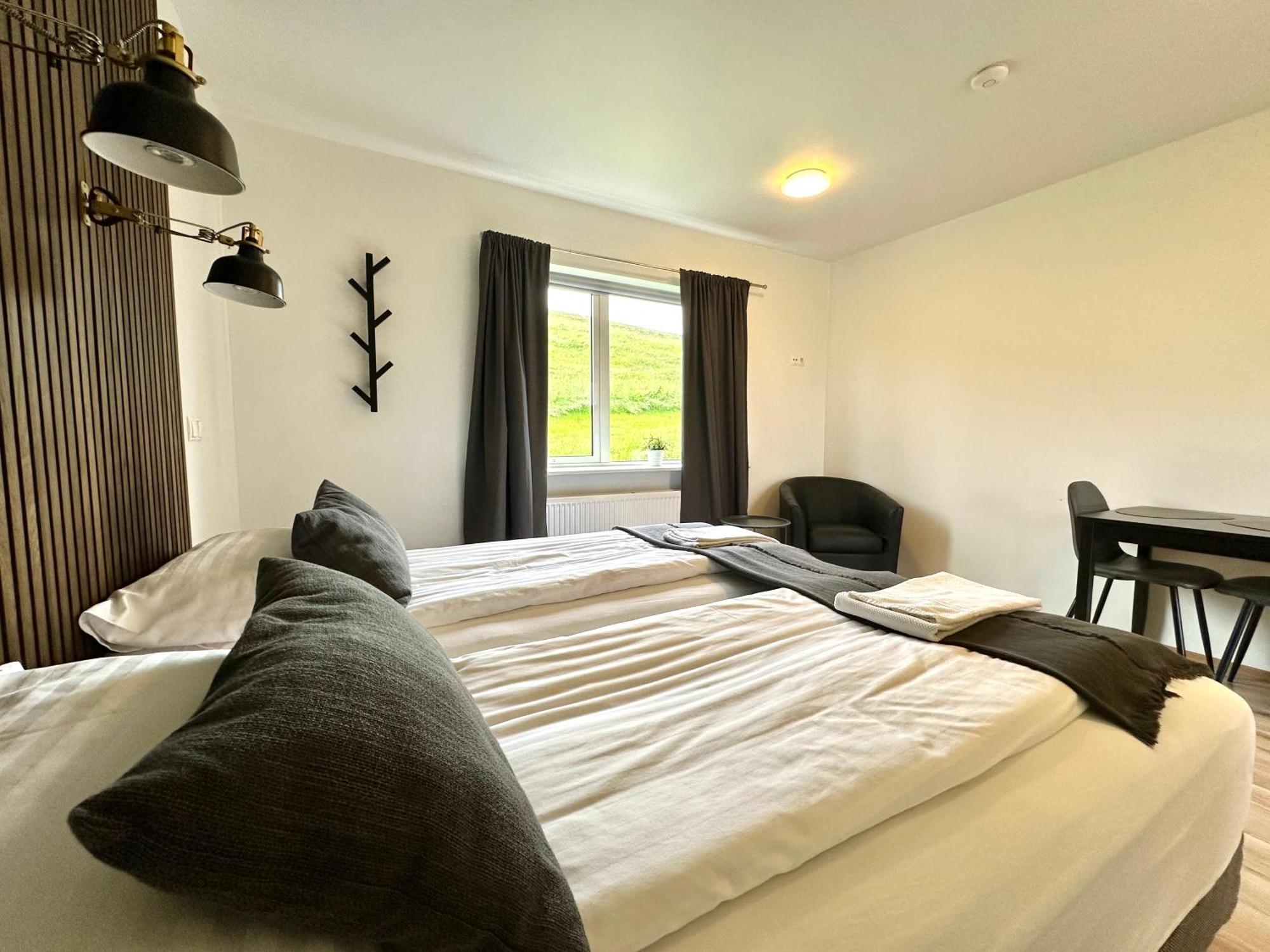 Guesthouse Brunahlith Athaldalur Екстер'єр фото