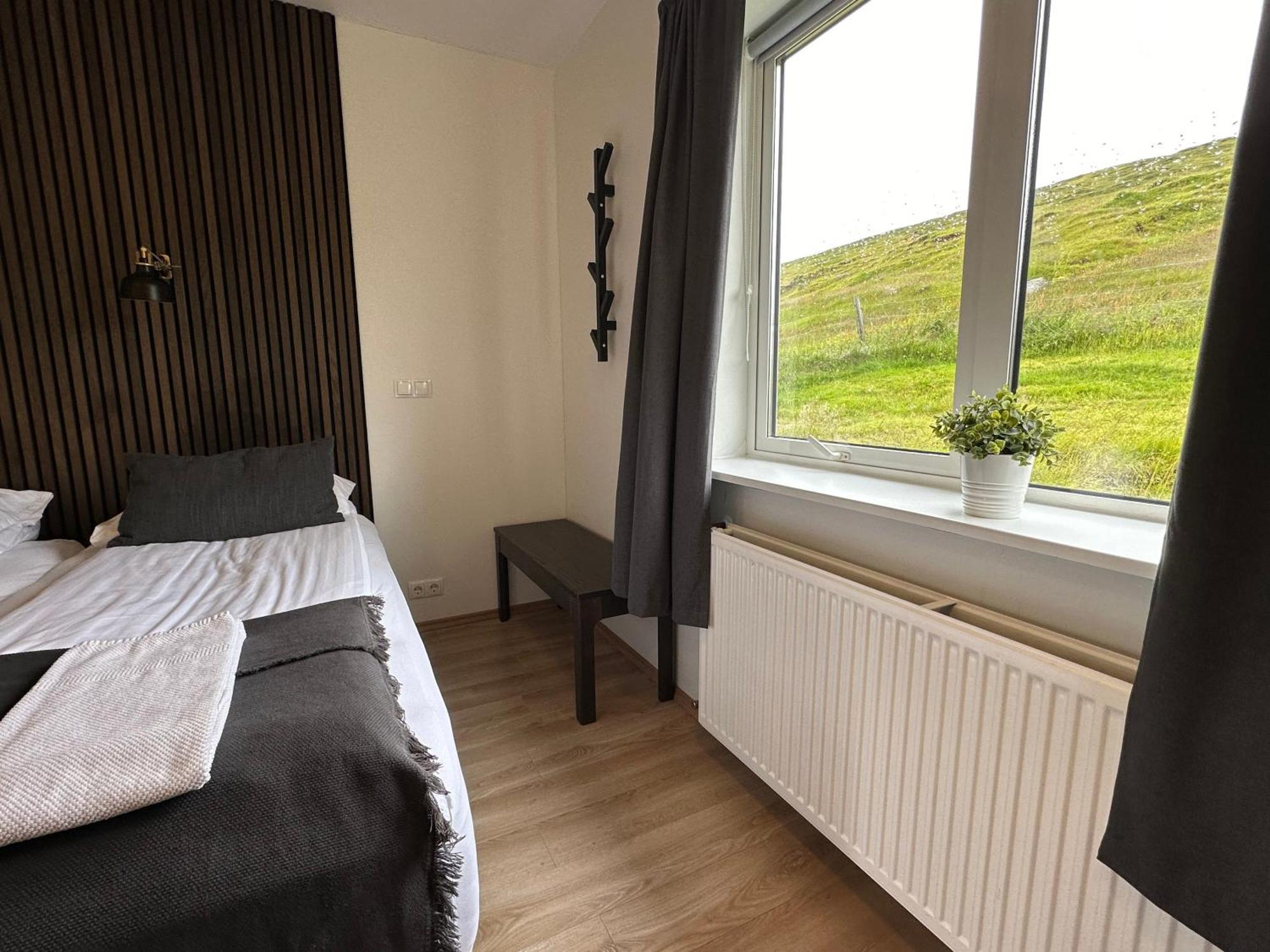 Guesthouse Brunahlith Athaldalur Екстер'єр фото